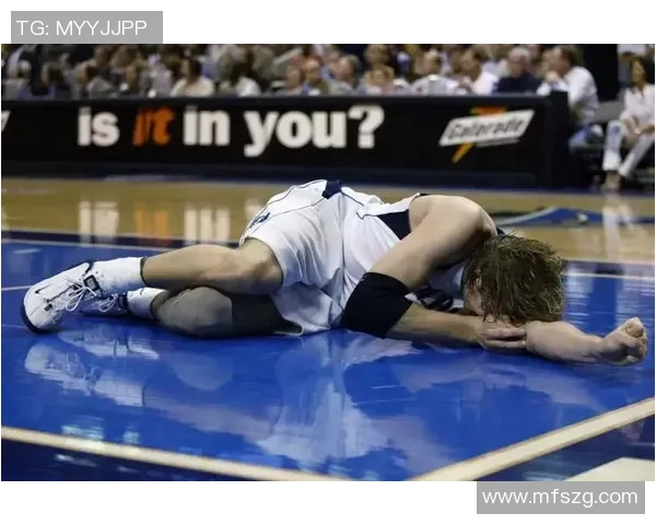 2012年NBA经典对决尼克斯与小牛的精彩瞬间回顾与分析