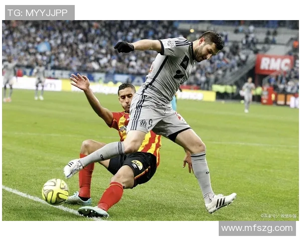 墨西哥与洪都拉斯激战正酣谁能在这场较量中笑到最后 墨西哥与洪都拉斯激战正酣谁能在这场较量中笑到最后