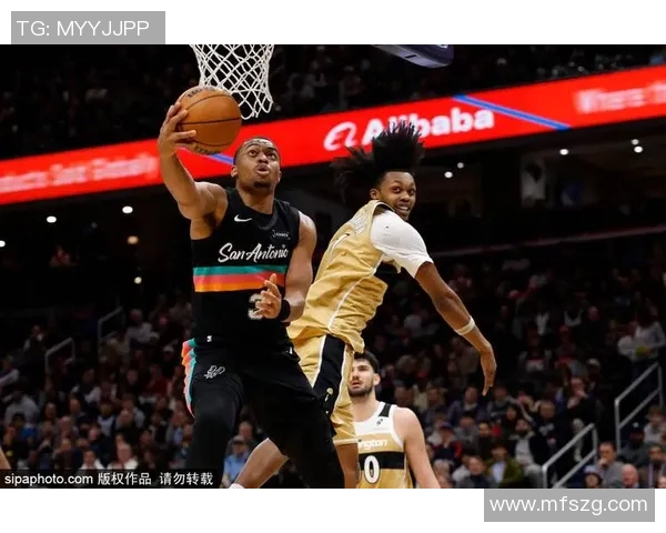 2015至2016赛季雷霆与马刺的精彩对决回顾与分析