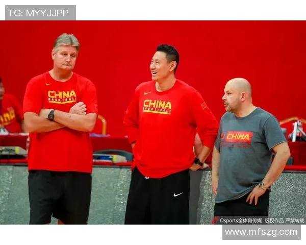 夏季联赛中国队对阵雄鹿队精彩回顾与赛后分析