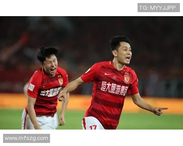 恒大与延边激战正酣刘健表现出色助球队争取胜利 恒大与延边激战正酣刘健表现出色助球队争取胜利