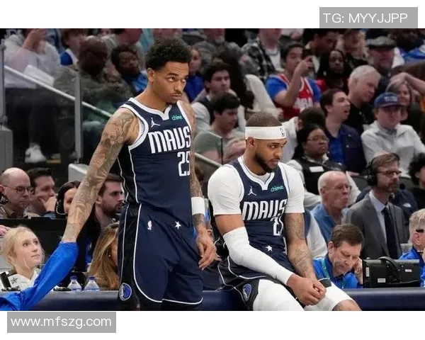 独行侠与迈阿密热火激战正酣谁能在季后赛中笑到最后 独行侠与迈阿密热火激战正酣谁能在季后赛中笑到最后