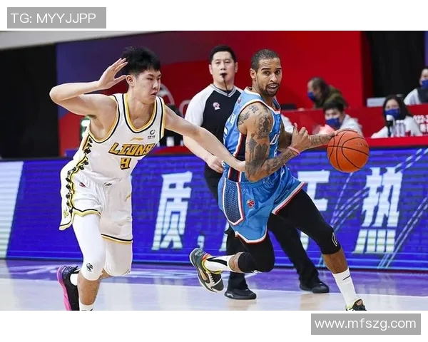 2017年山东高速与浙江广厦激战回顾：篮球盛宴中的精彩瞬间与战术较量