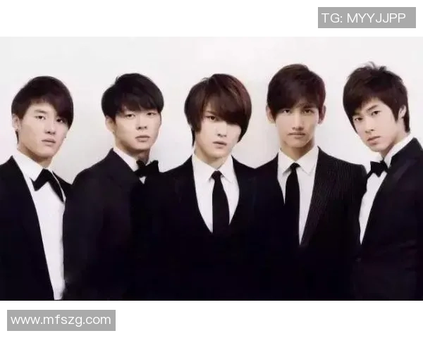 韩硕的成长之路:从青涩少年到职场精英的蜕变与奋斗 韩硕的成长之路:从青涩少年到职场精英的蜕变与奋斗