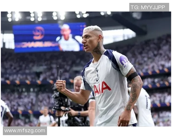 曼城与横滨水手精彩对决直播全程回顾与赛后分析 曼城与横滨水手精彩对决直播全程回顾与赛后分析