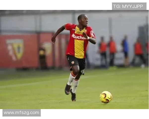 沙托鲁与朗斯激战正酣比分悬念迭起谁能笑到最后