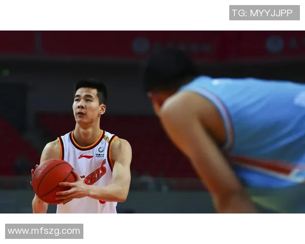 南京足球队耐力训练揭秘：如何提升球员在赛场上的持久战斗力